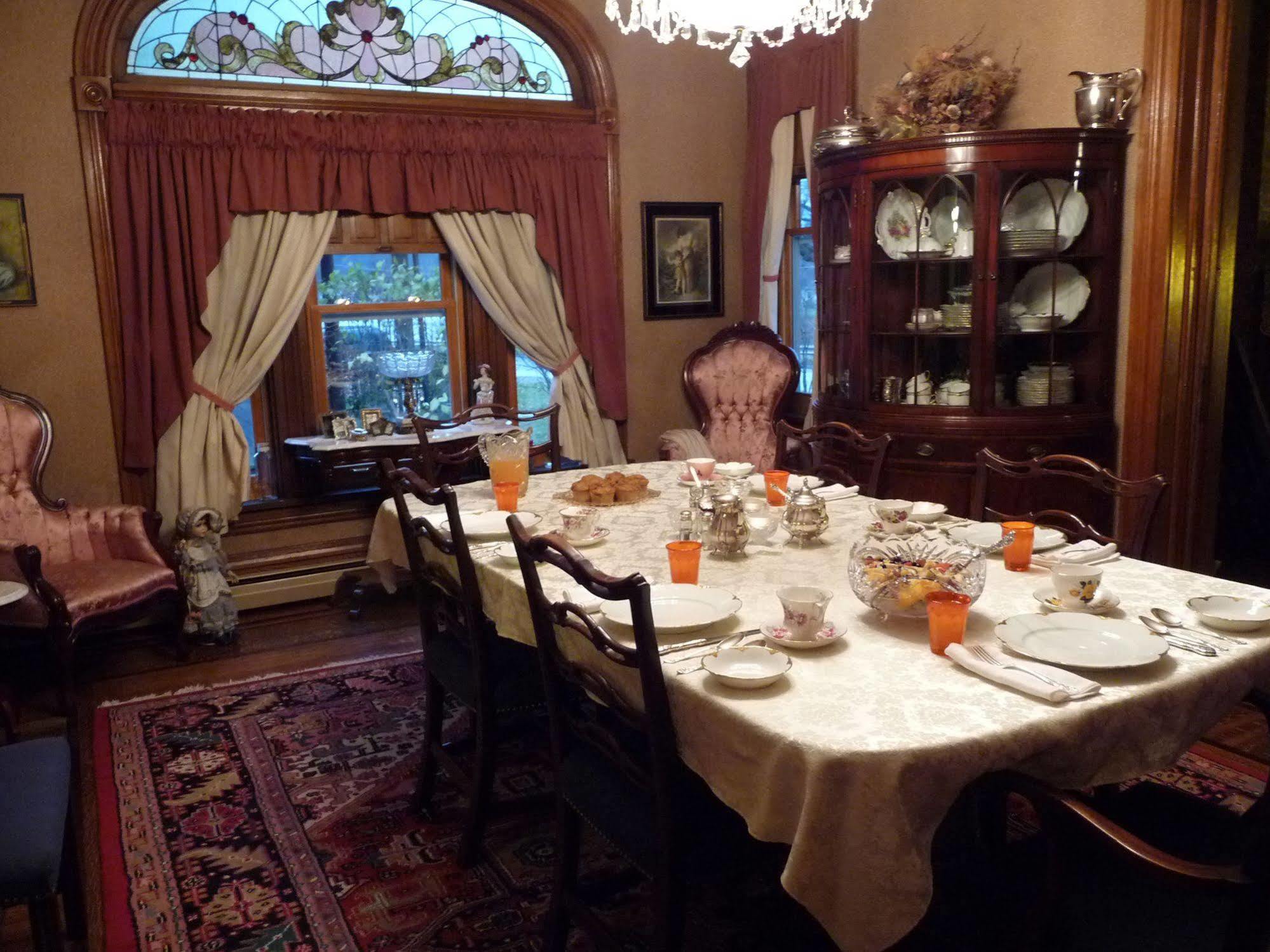 كليرفيلد Victorian Loft Bed And Breakfast المظهر الخارجي الصورة
